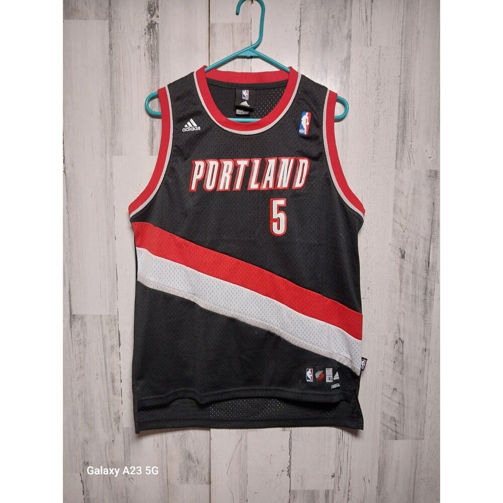 Boys XL ADIDAS PORTLAND TRAIL BLAZERS RUDY FERNANDEZ BASKETBALL JERSEY
